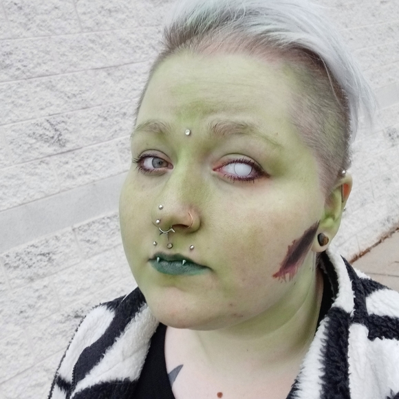 Meet your Posher, Riley - Picture 4 of 4